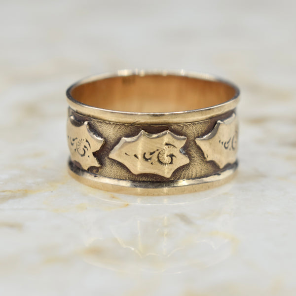 Antique Victorian 14k Gold Leaf Patterned Wide Band Ring c.1890s