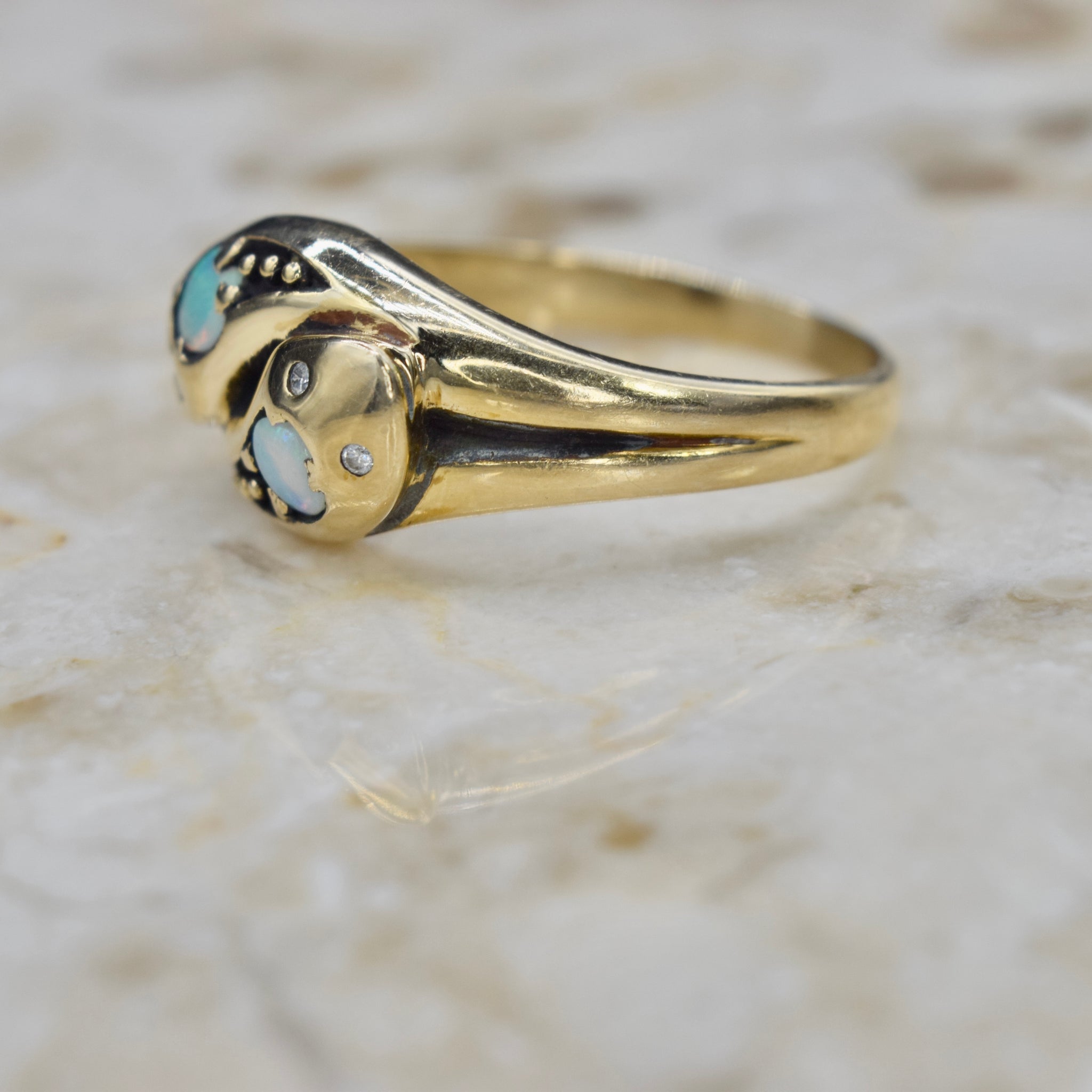 レア！ホーンティアラ　ゴールド Wonderland Andamooka Opal Bunny Ring - 18k Gold - Mimi So