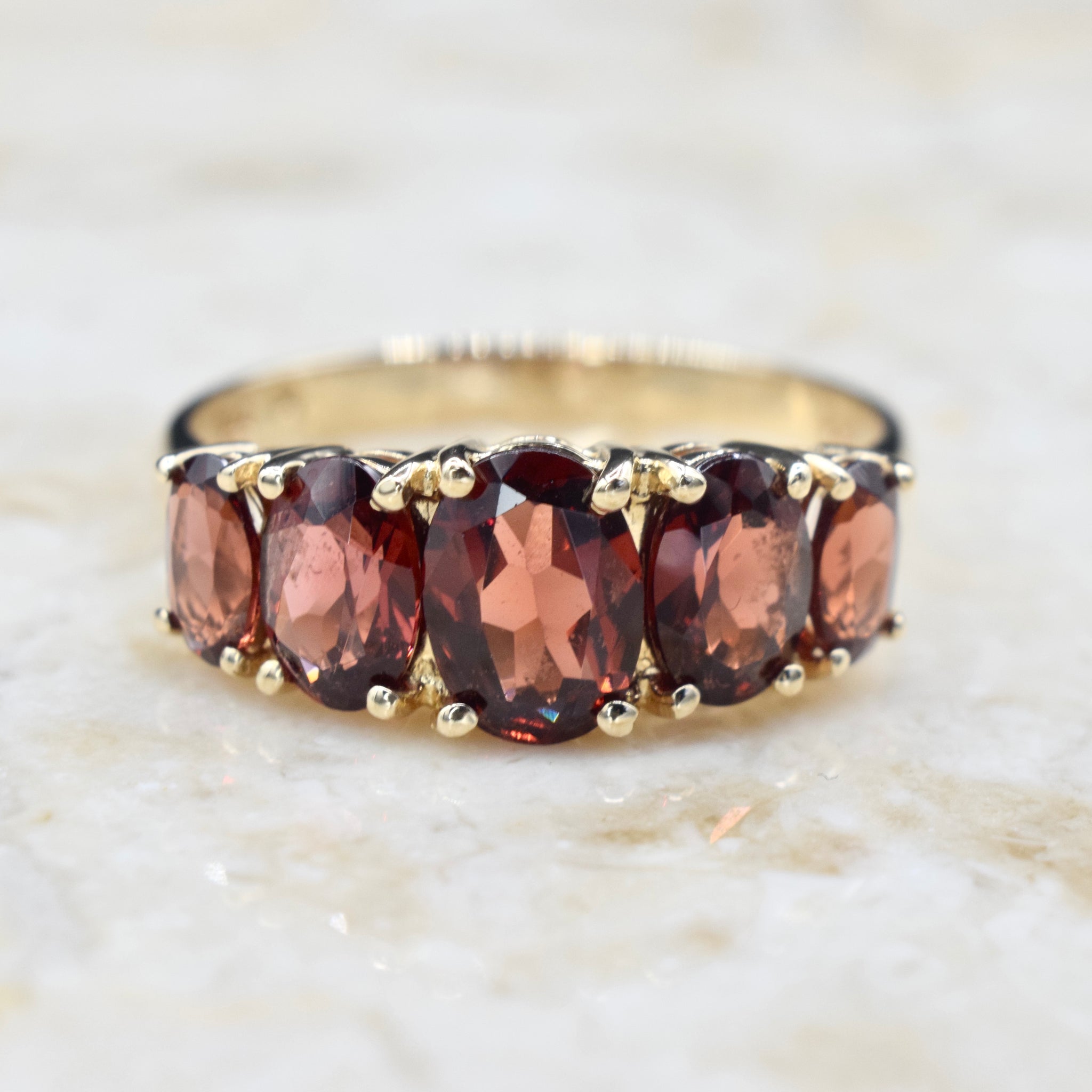 Vintage 14k Gold Five Stone Garnet Ring c.1990s