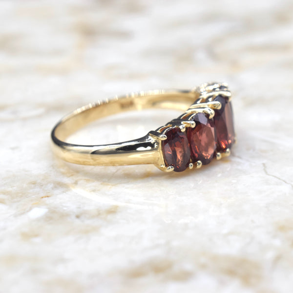 Vintage 14k Gold Five Stone Garnet Ring c.1990s