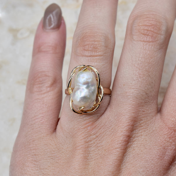 Vintage 14k Gold Baroque Pearl Wirework Ring c.1970s