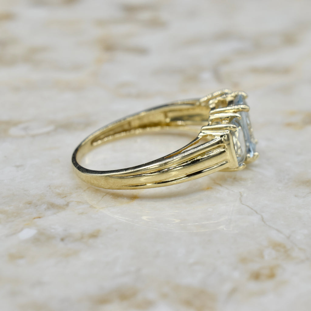 Vintage 14k Gold Three Stone Cushion Cut Aquamarine Ring