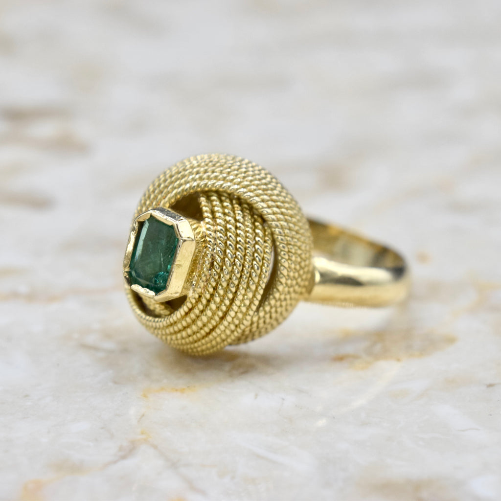 Vintage 18k Gold Emerald Cocktail Ring c.1960s