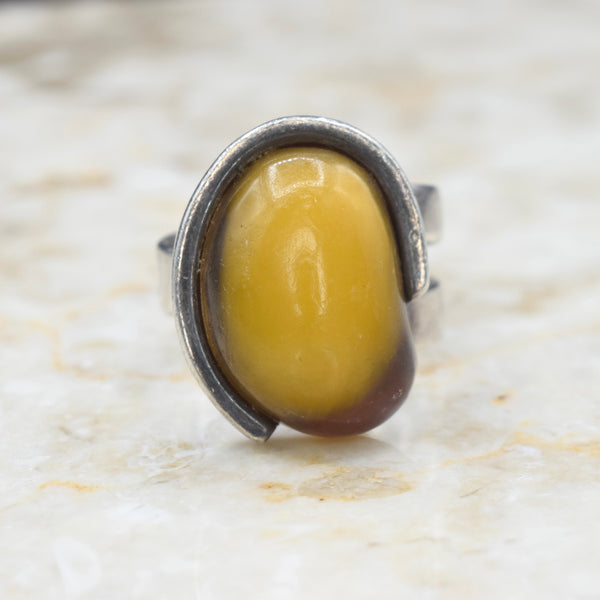 Vintage Sterling Silver Amber Ring