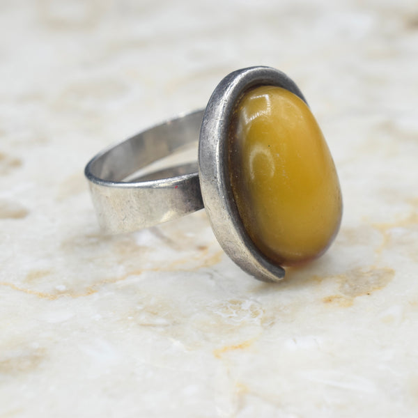 Vintage Sterling Silver Amber Ring