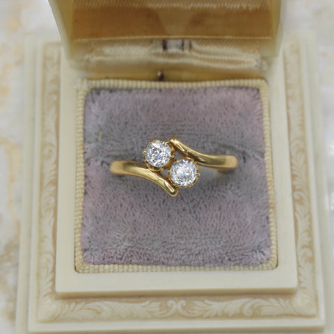 Antique 18k Gold Old European Cut Diamond Toi et Moi Ring c.1900