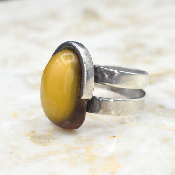 Vintage Sterling Silver Amber Ring