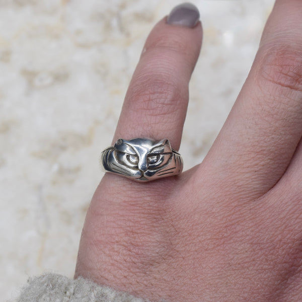 Vintage Sterling Silver Cat Ring