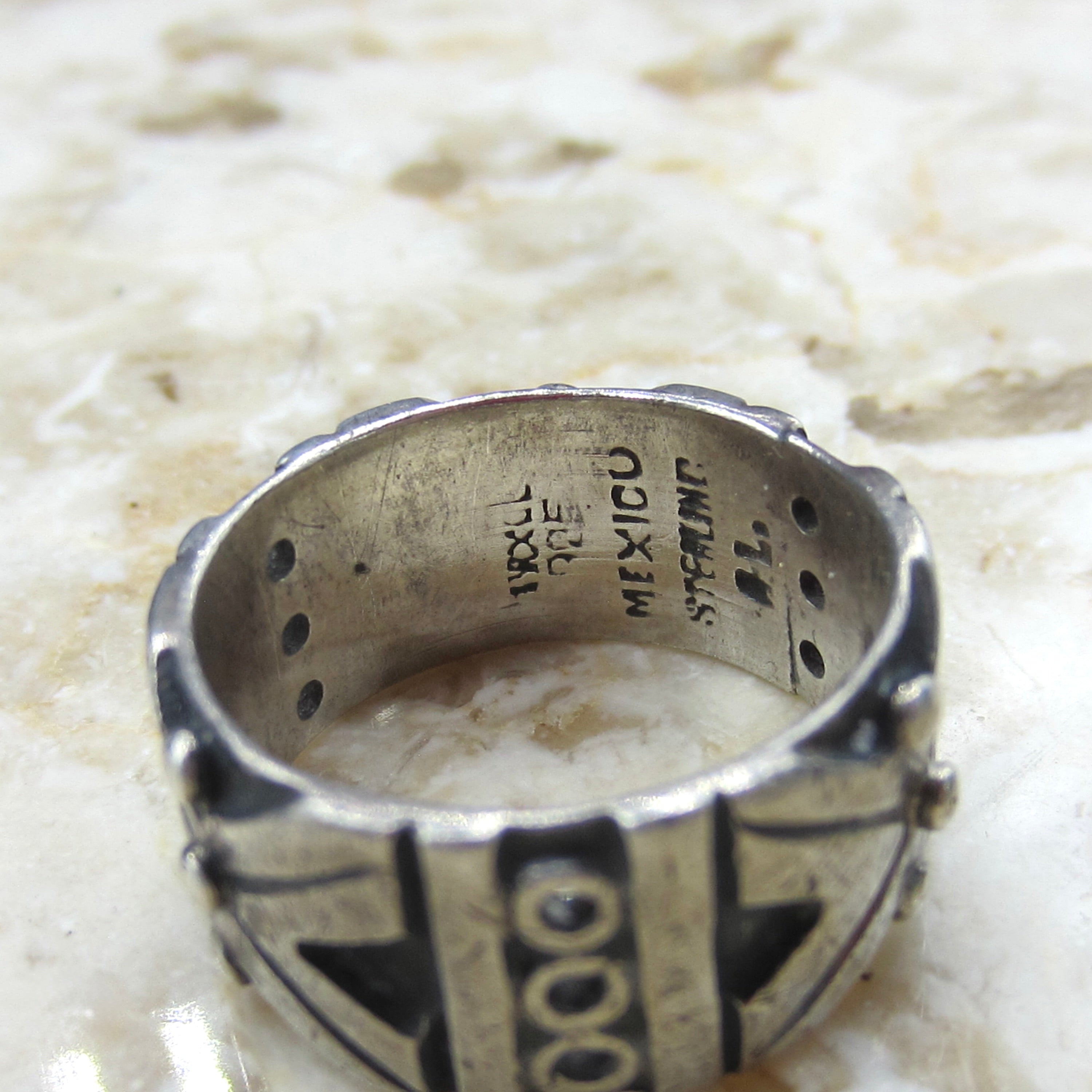 Vintage Taxco Mexican Sterling Silver Tribal Band Ring