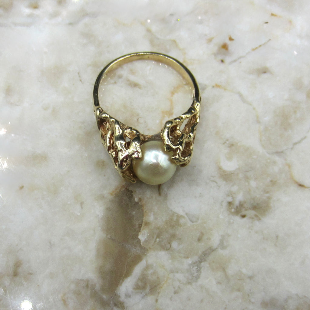Vintage 14k Gold Brutalist Pearl Ring c.1970s