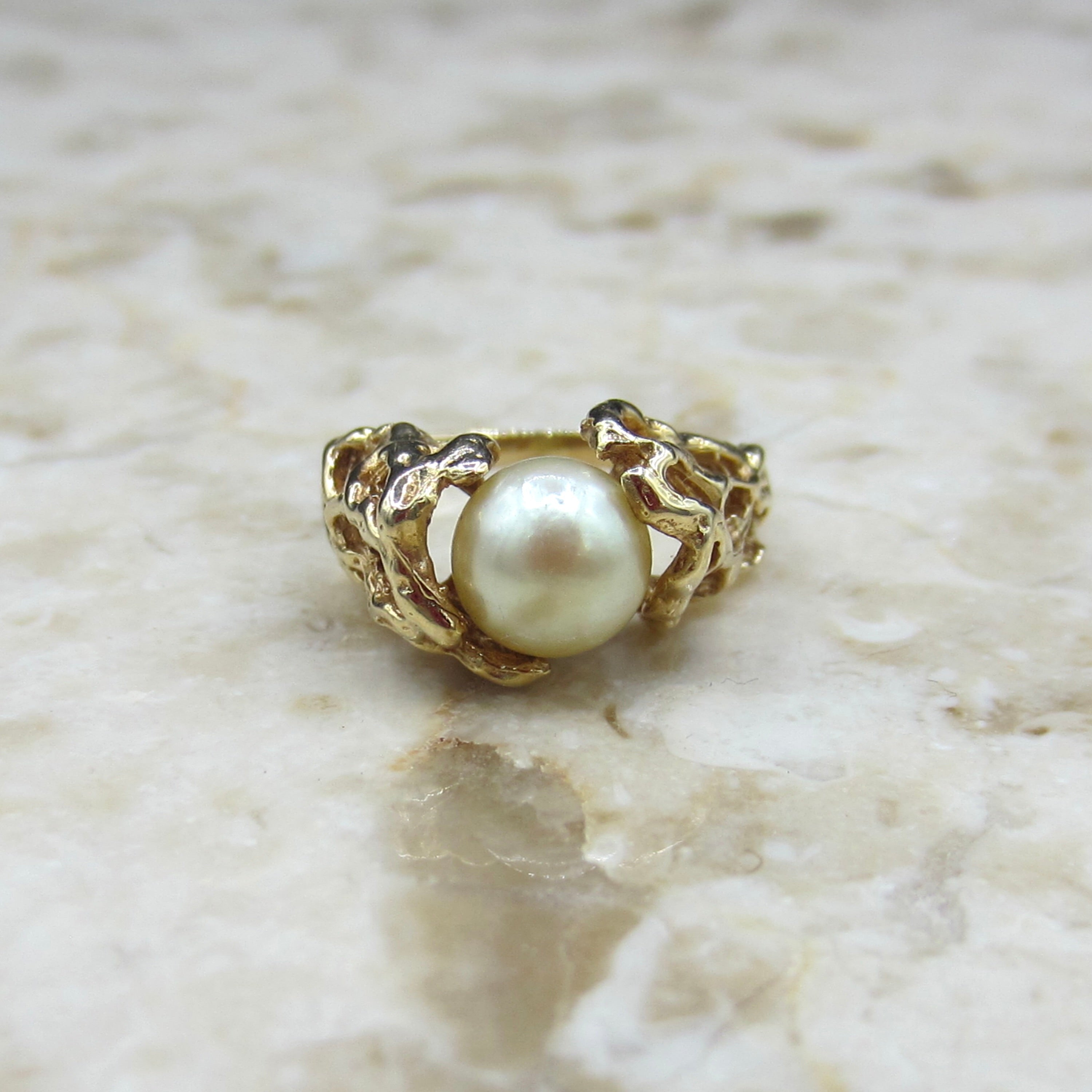 Vintage 14k Gold Brutalist Pearl Ring c.1970s