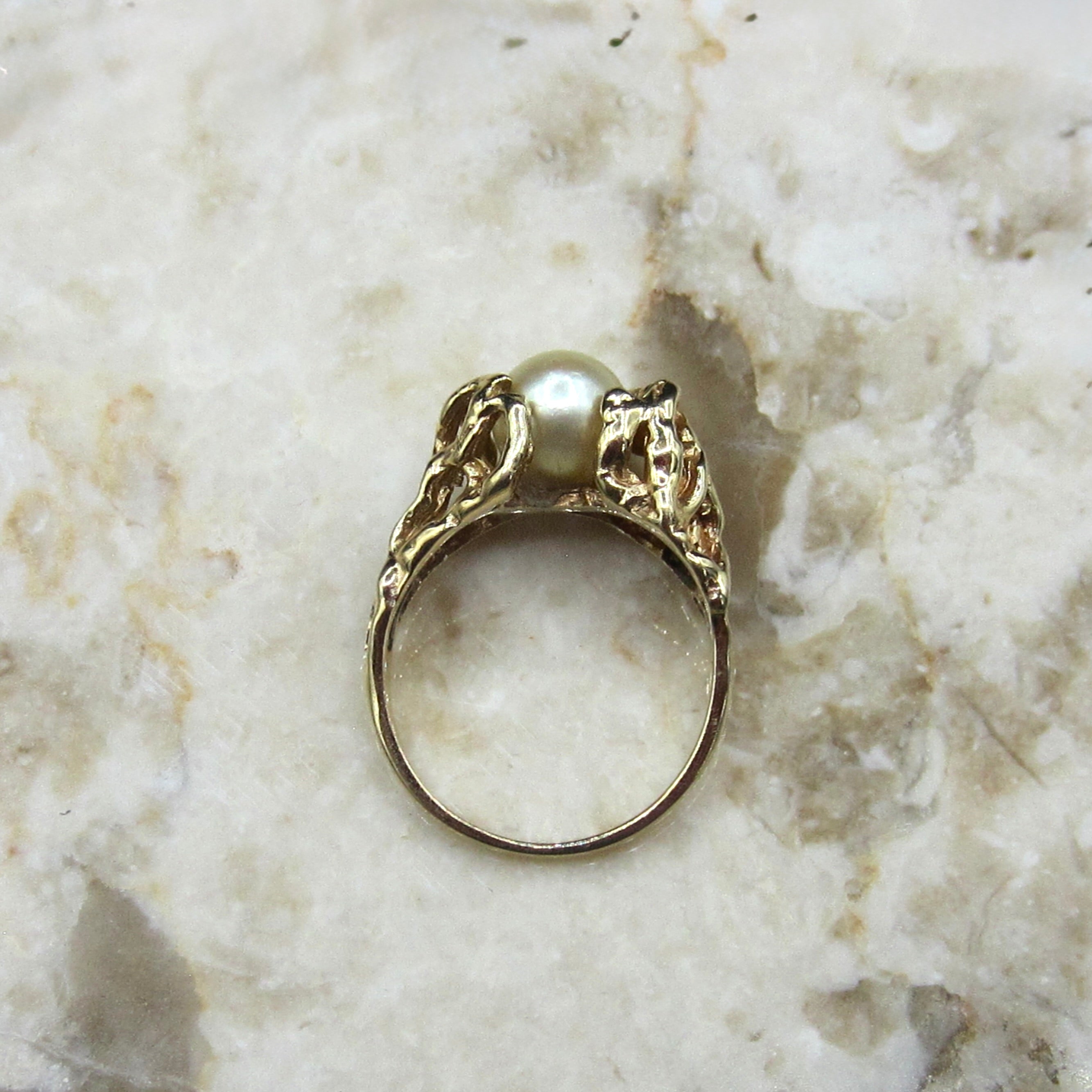 Vintage 14k Gold Brutalist Pearl Ring c.1970s