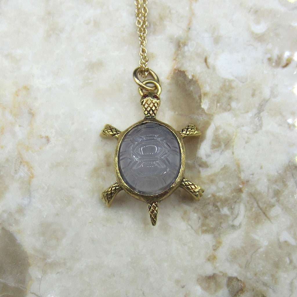 Vintage 18k Gold Amethyst Turtle Charm c.1970s
