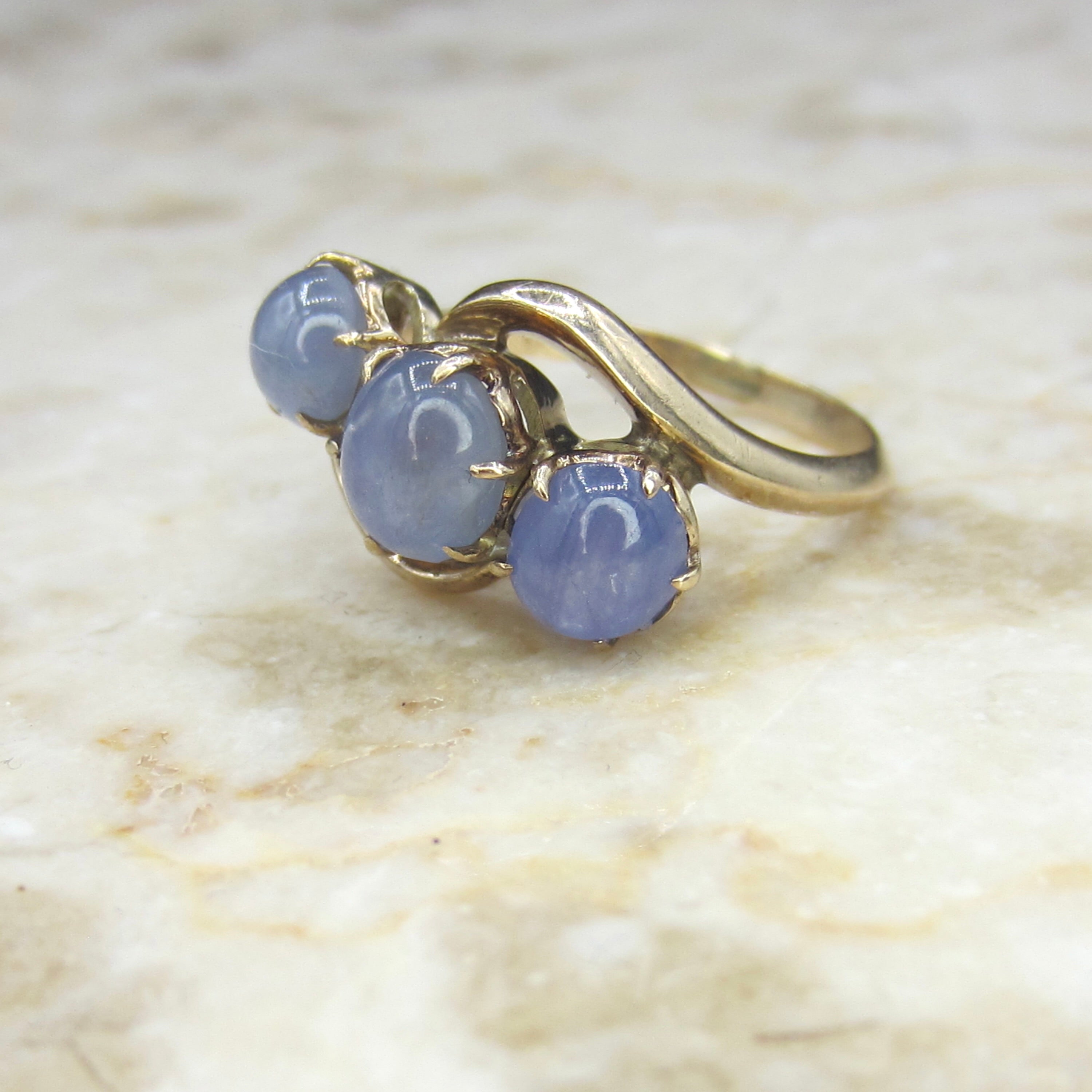 Vintage 14k Gold Triple Star Sapphire Ring c.1940s