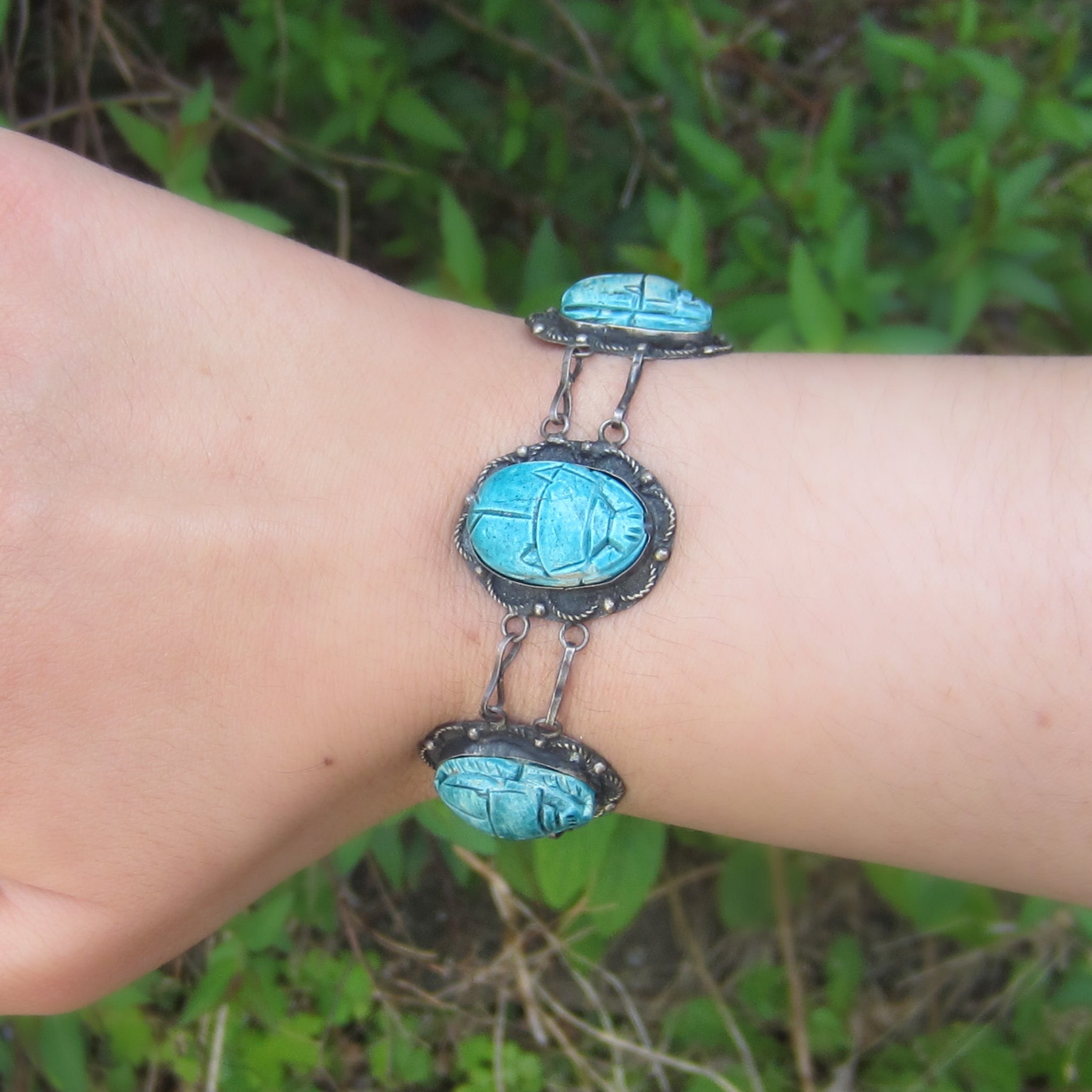 Vintage 800 Silver Egyptian Scarab Bracelet c.1970s