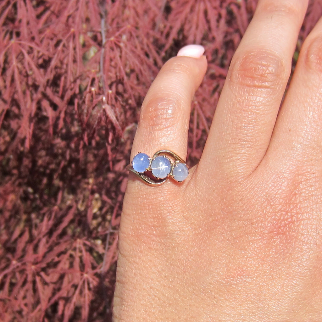 Vintage 14k Gold Triple Star Sapphire Ring c.1940s