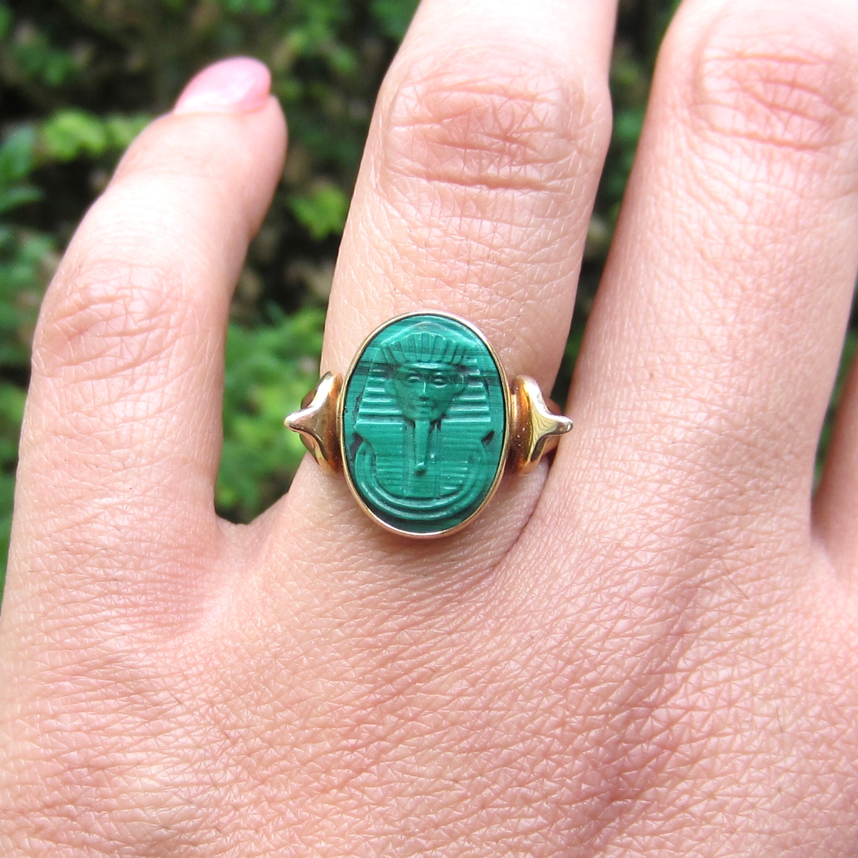 Antique Art Deco 14k Gold Carved Malachite Egyptian Revival Pharaoh Ring c.1930s