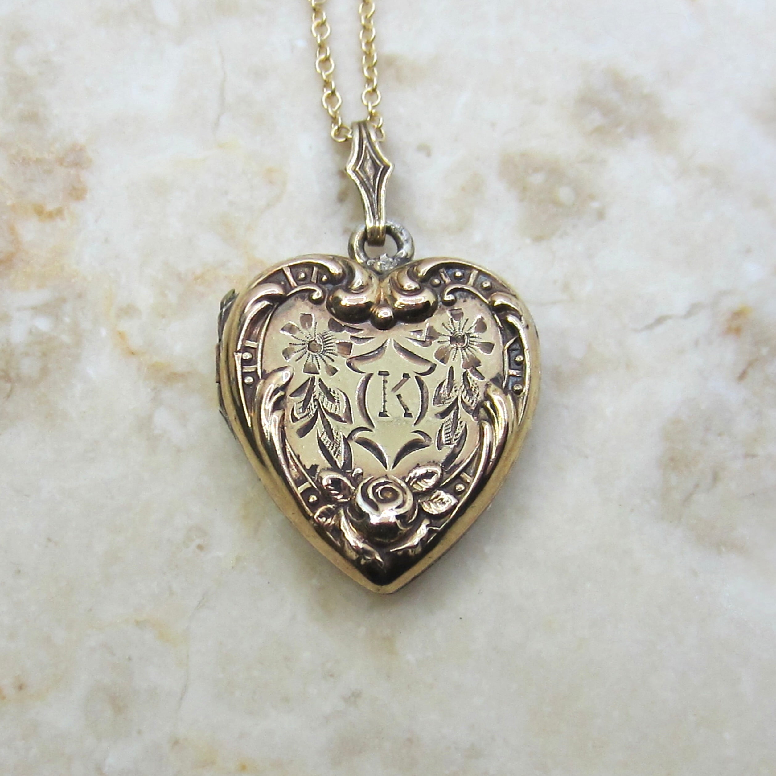 Vintage Sweetheart Locket With K Monogram c.1940s