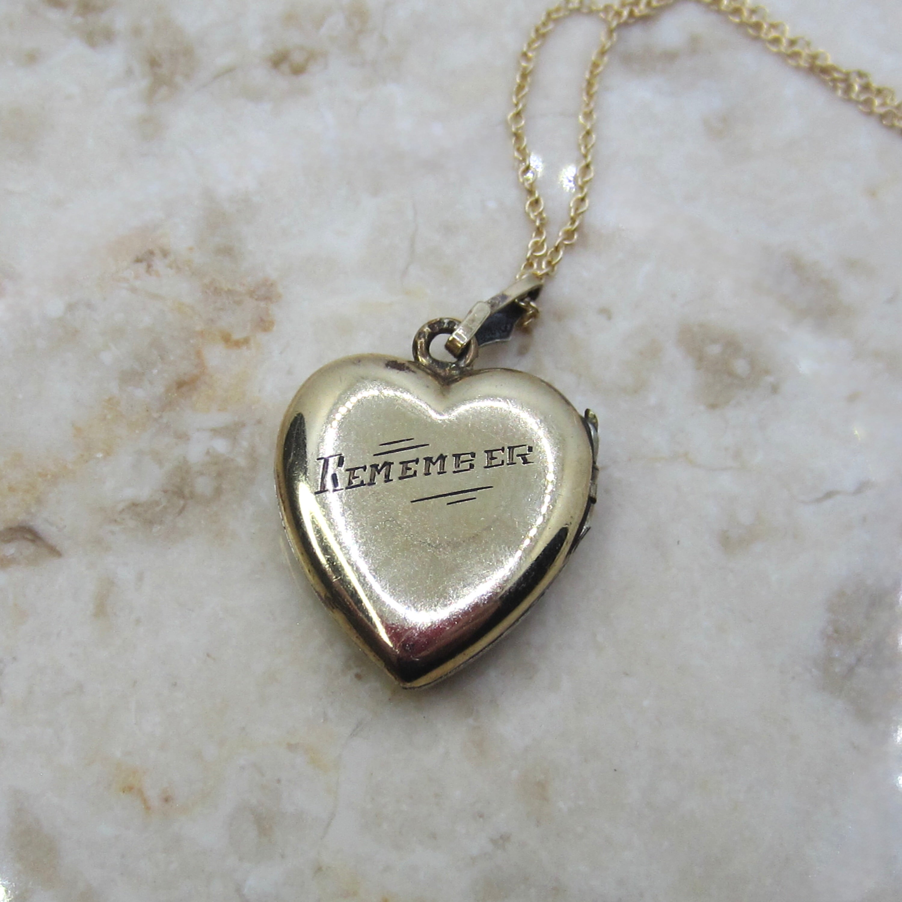 Vintage Sweetheart Locket With K Monogram c.1940s