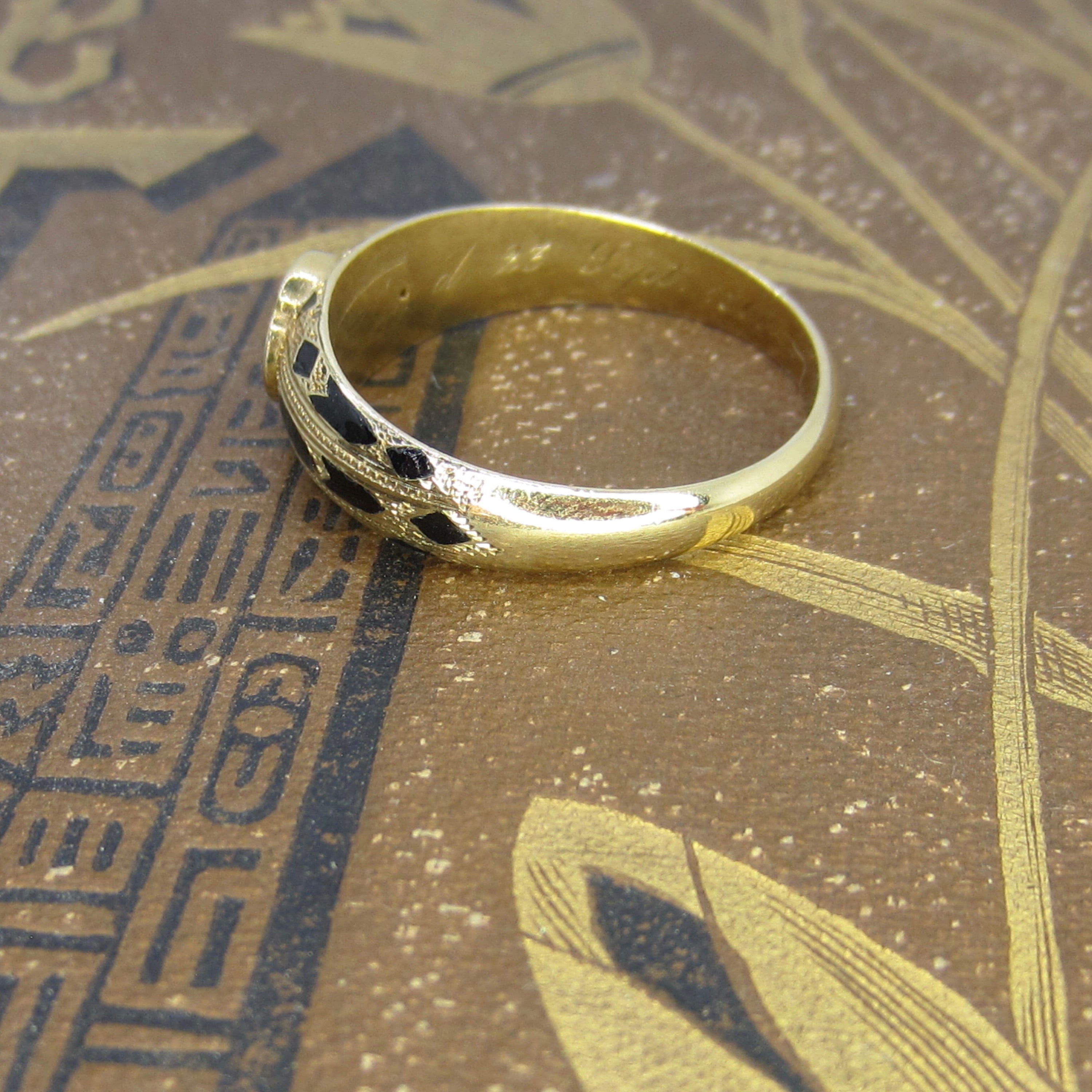 Antique 18k Gold Enamel Mourning Ring With Secret Compartment 1860