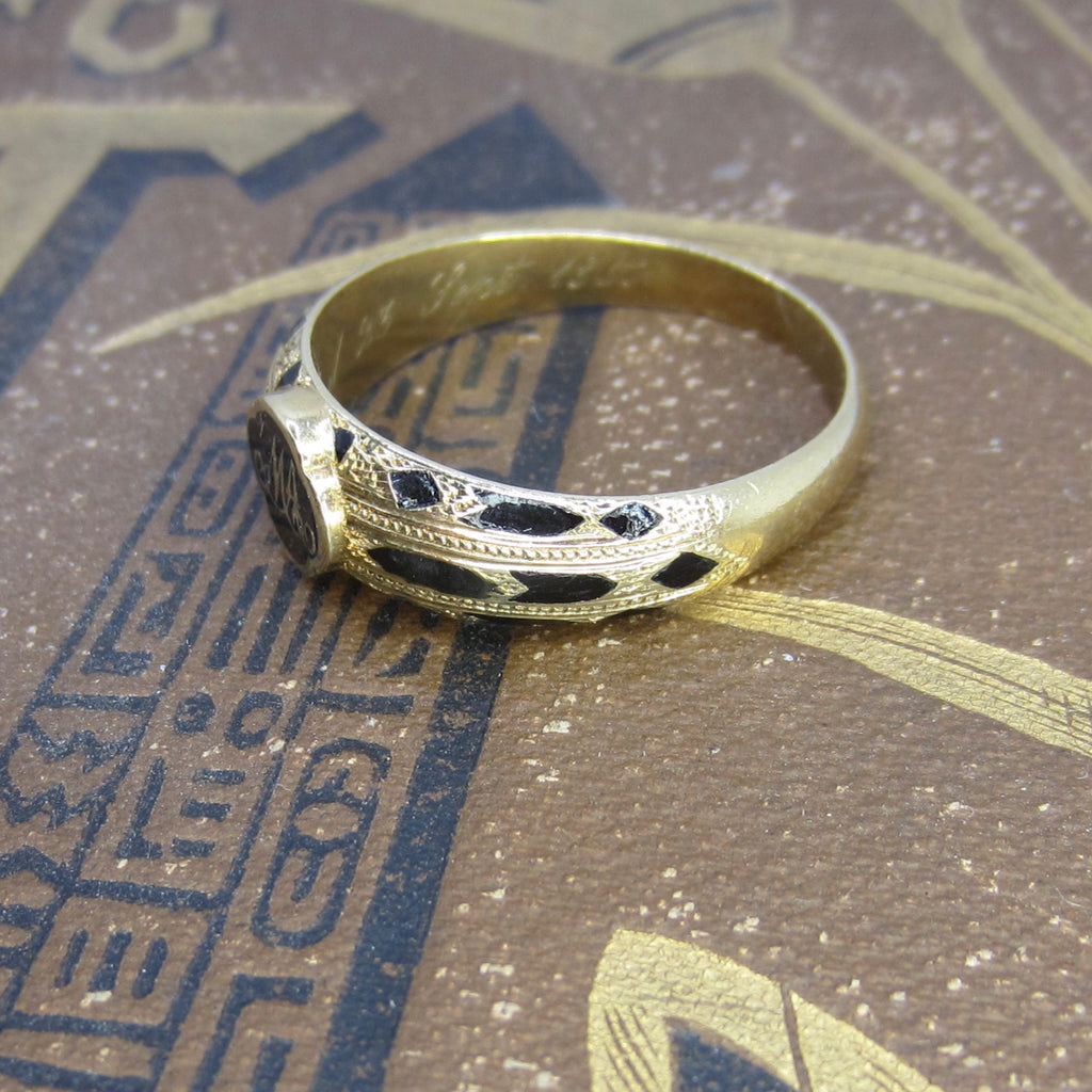 Antique 18k Gold Enamel Mourning Ring With Secret Compartment 1860