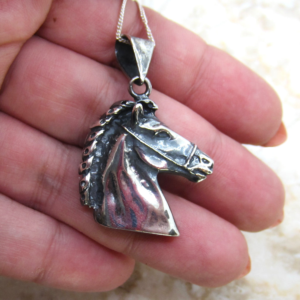 Vintage Sterling Silver Horse Pendant Necklace c.1970s