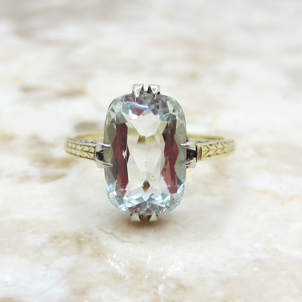 Antique Art Deco Natural Aquamarine 14k Gold Ring | Two-Tone Gold Setting with Engraved Shoulders