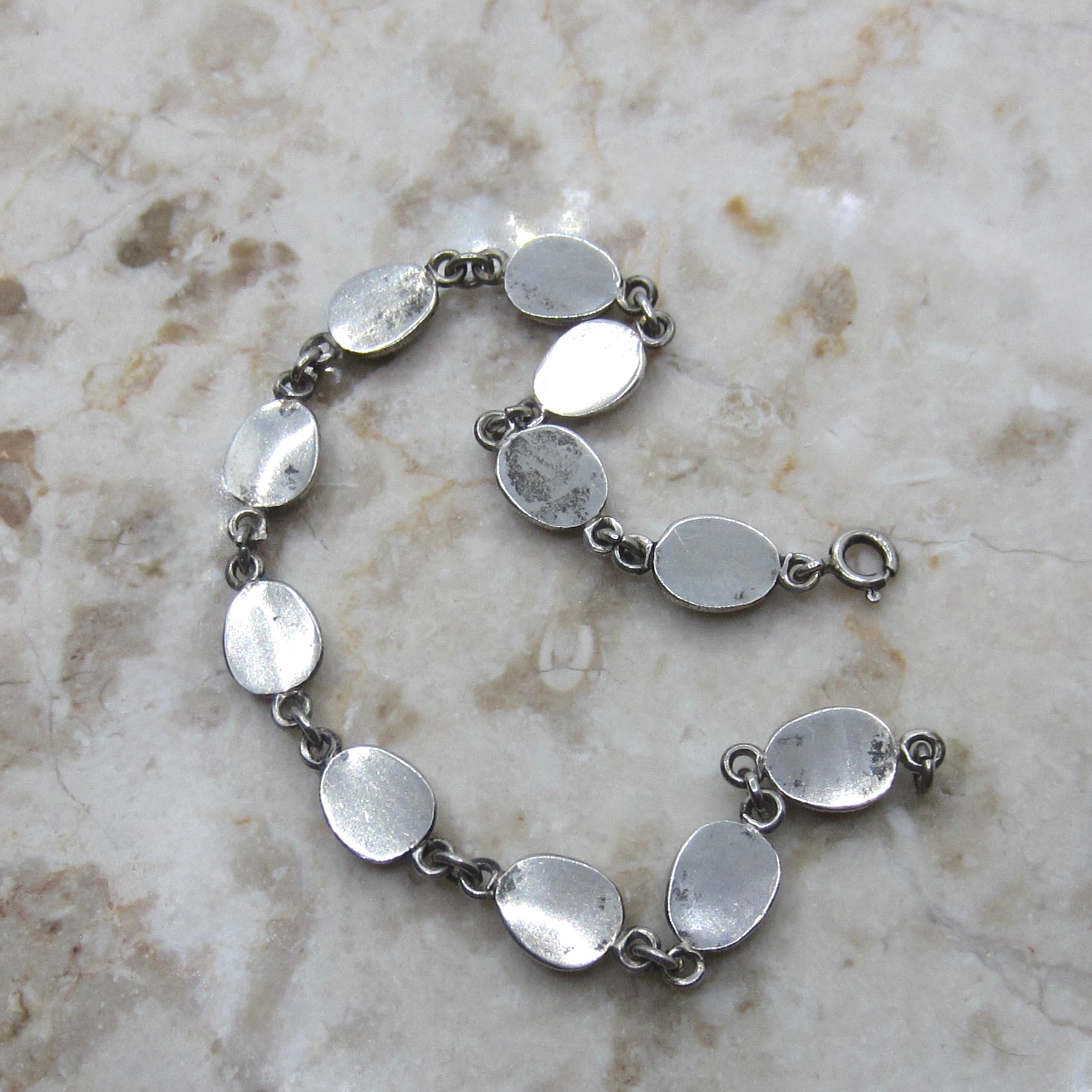 Vintage Egyptian Revival Scarab Bracelet – Sterling Silver Hieroglyph Scarab Link Bracelet c.1970s