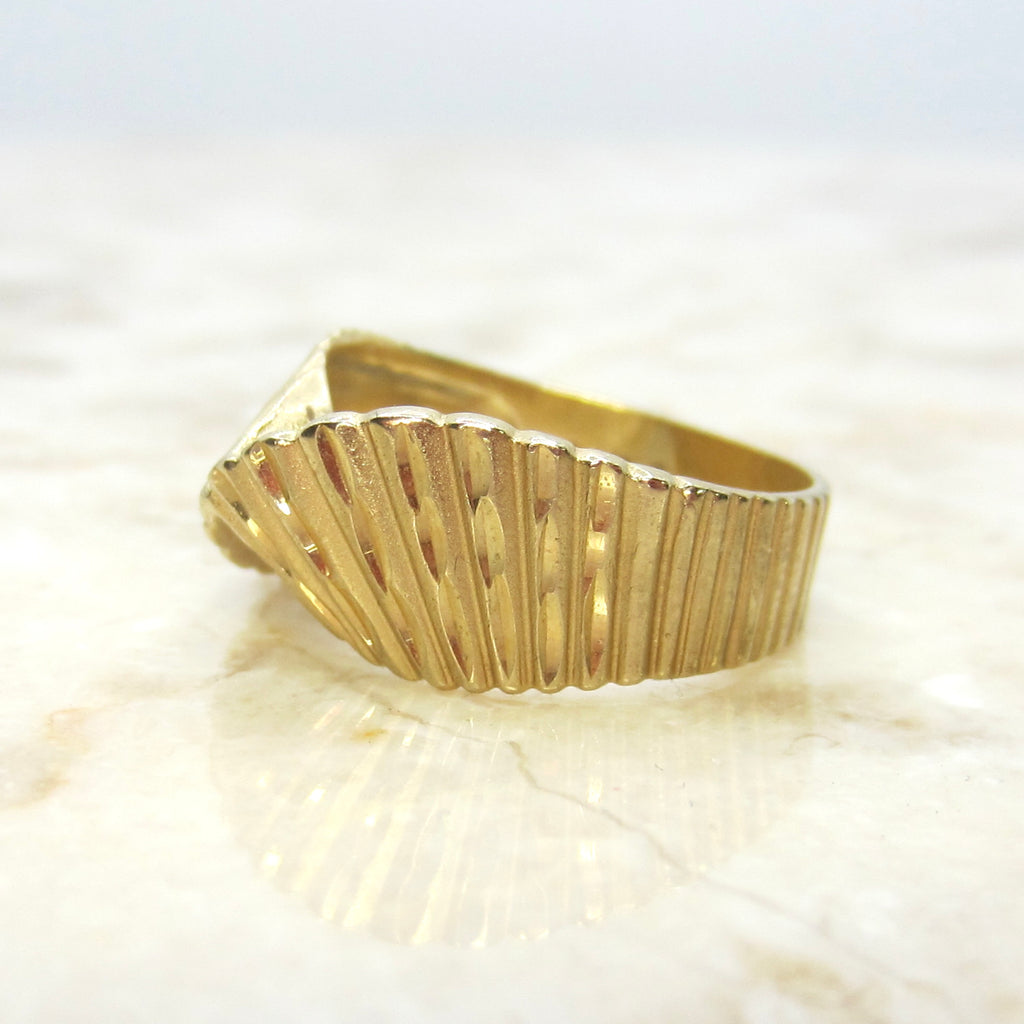 Vintage 14k Gold Textured Twist Band Ring c.1990s