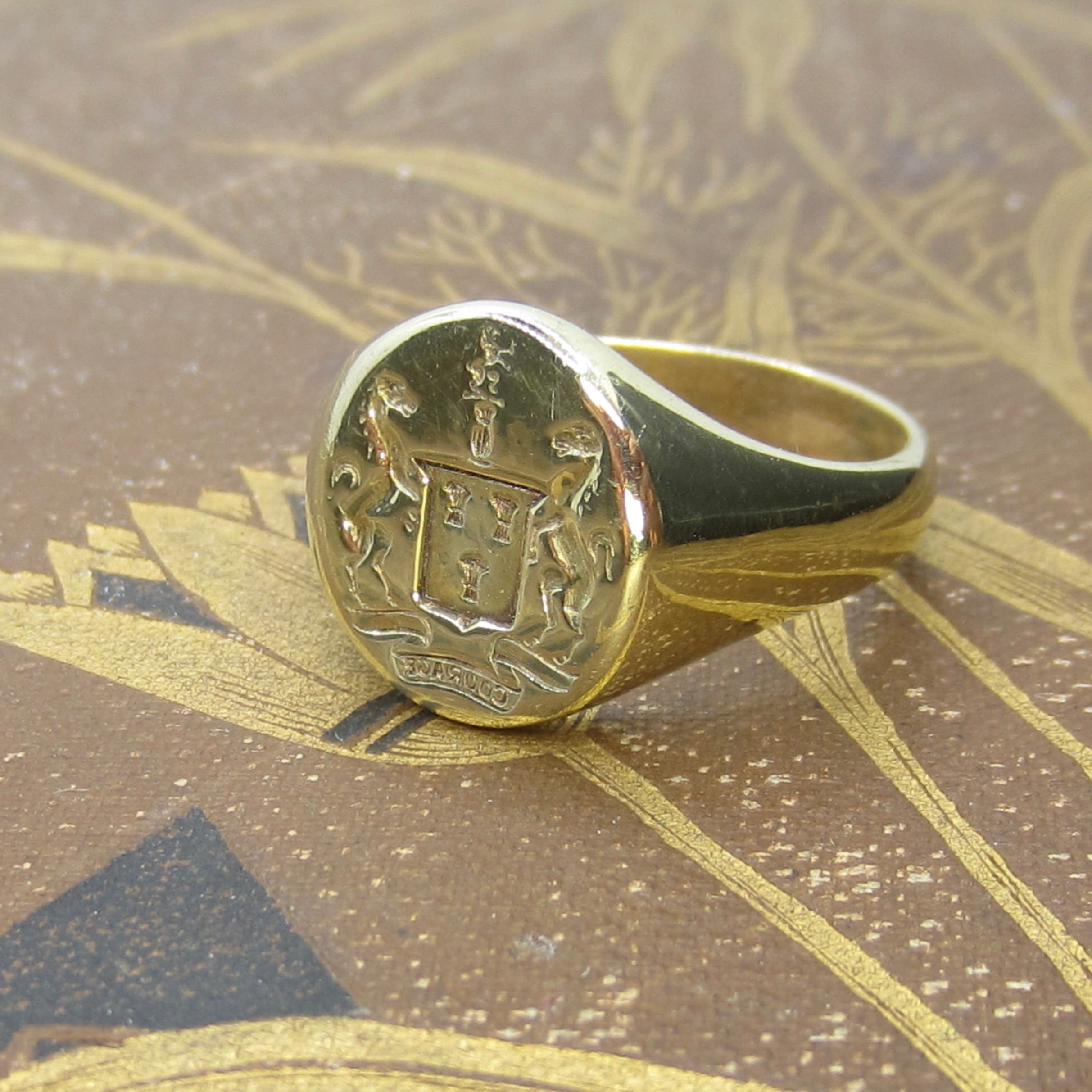 Vintage 14k gold Signet Ring COURAGE Horses Equestrian Mens Signet Ring c.1930s