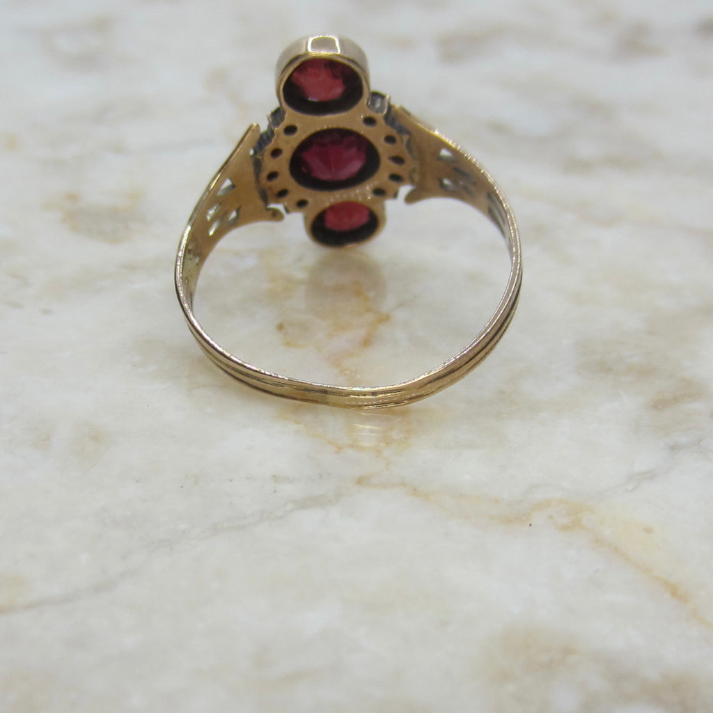 Antique Victorian 14k Gold Garnet Ring c.1880s