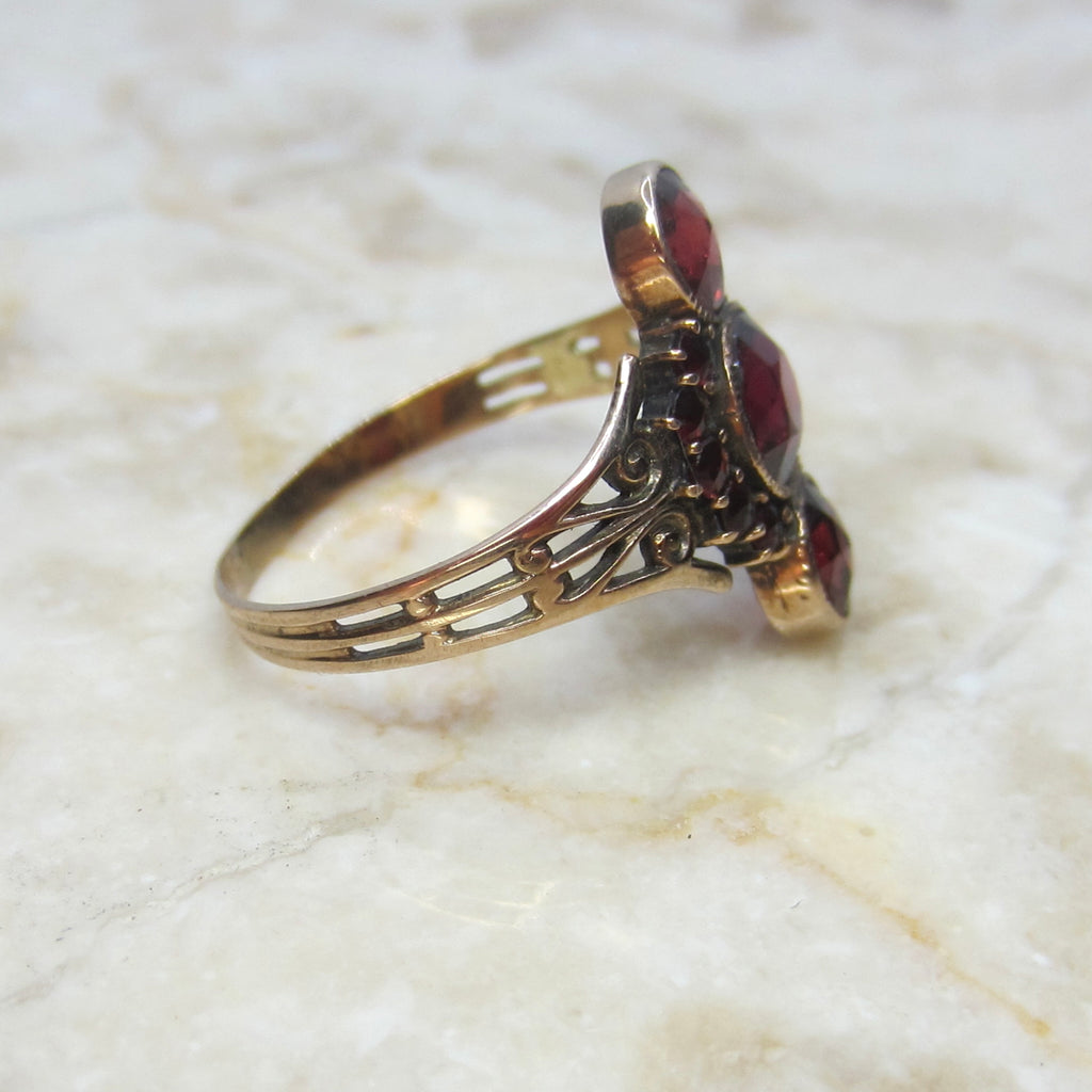 Antique Victorian 14k Gold Garnet Ring c.1880s