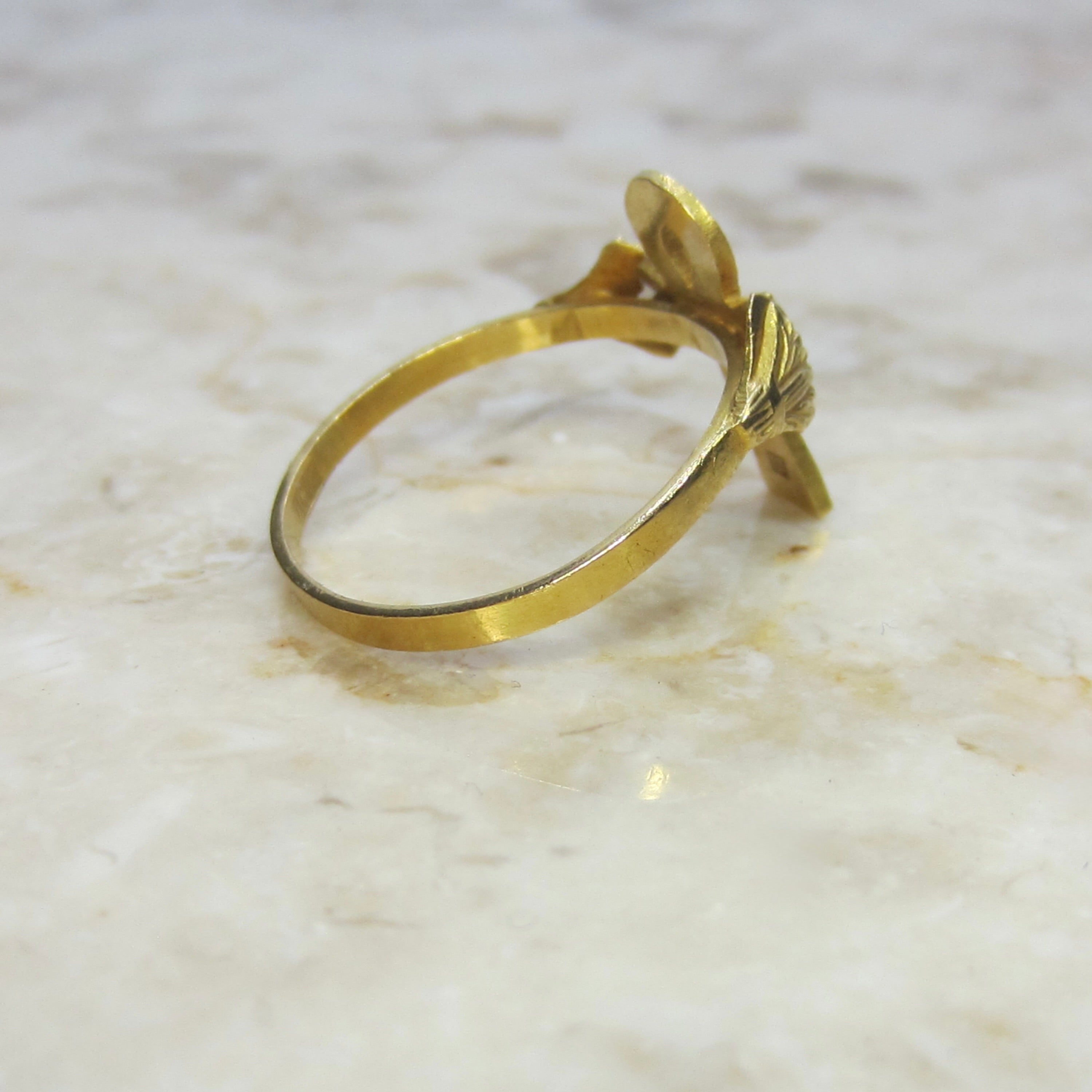 Modern Egyptian 18k Gold Ankh Ring with Hieroglyphs