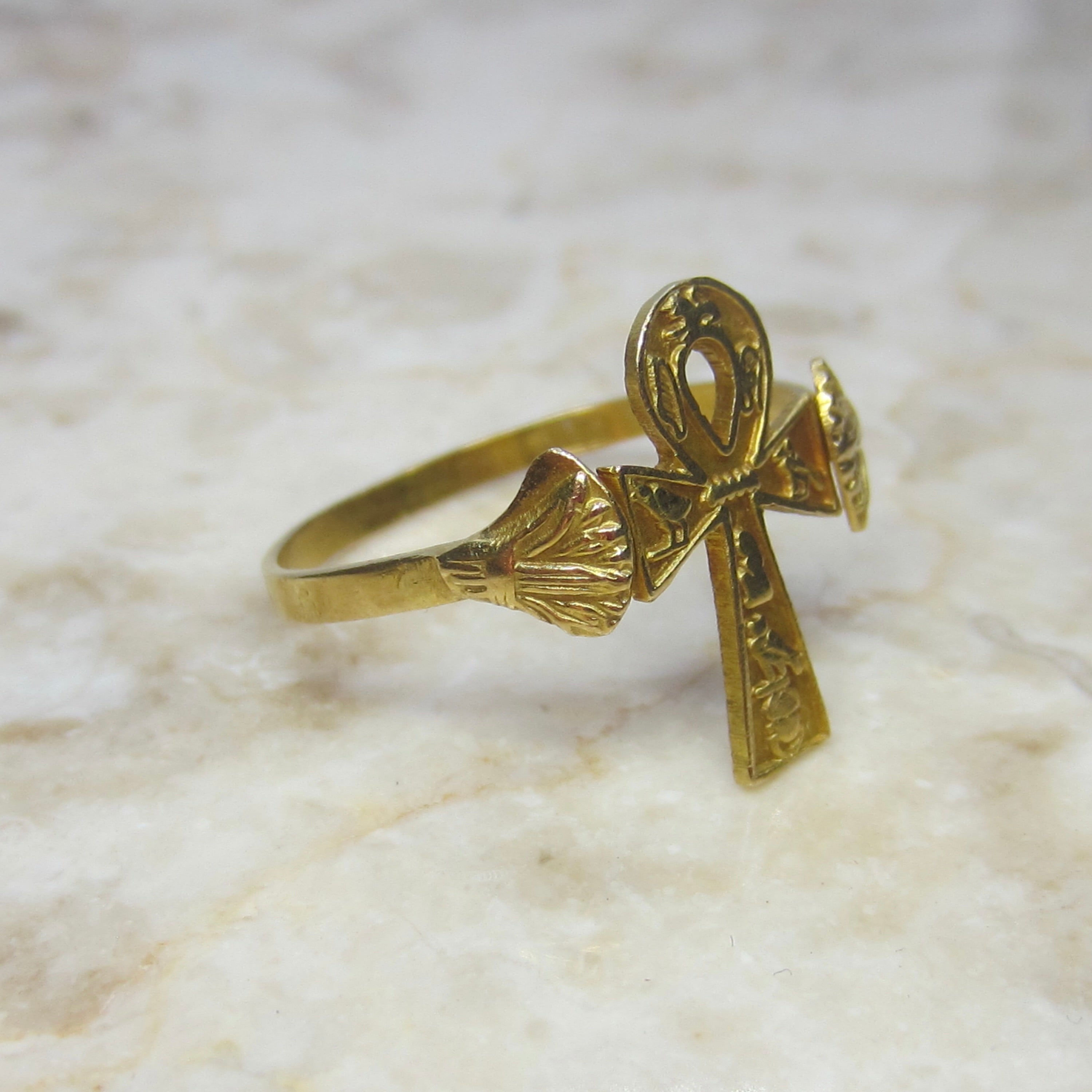 Modern Egyptian 18k Gold Ankh Ring with Hieroglyphs