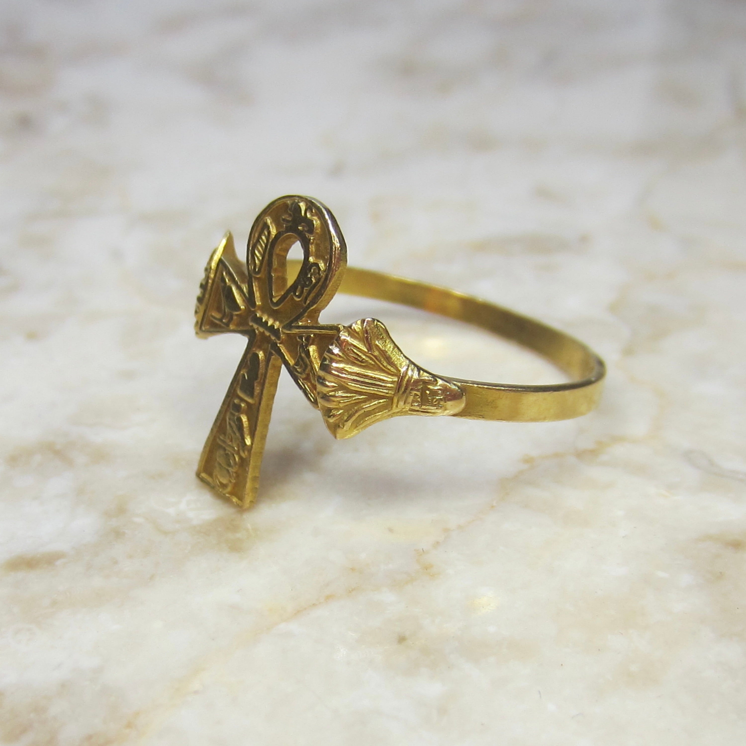 Modern Egyptian 18k Gold Ankh Ring with Hieroglyphs