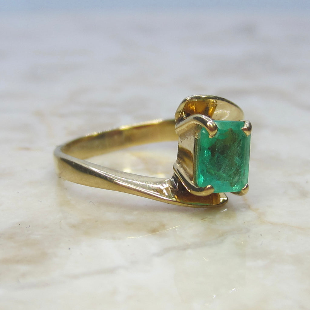 Vintage 18k Gold 1.30 ct Emerald Ring c.1980s