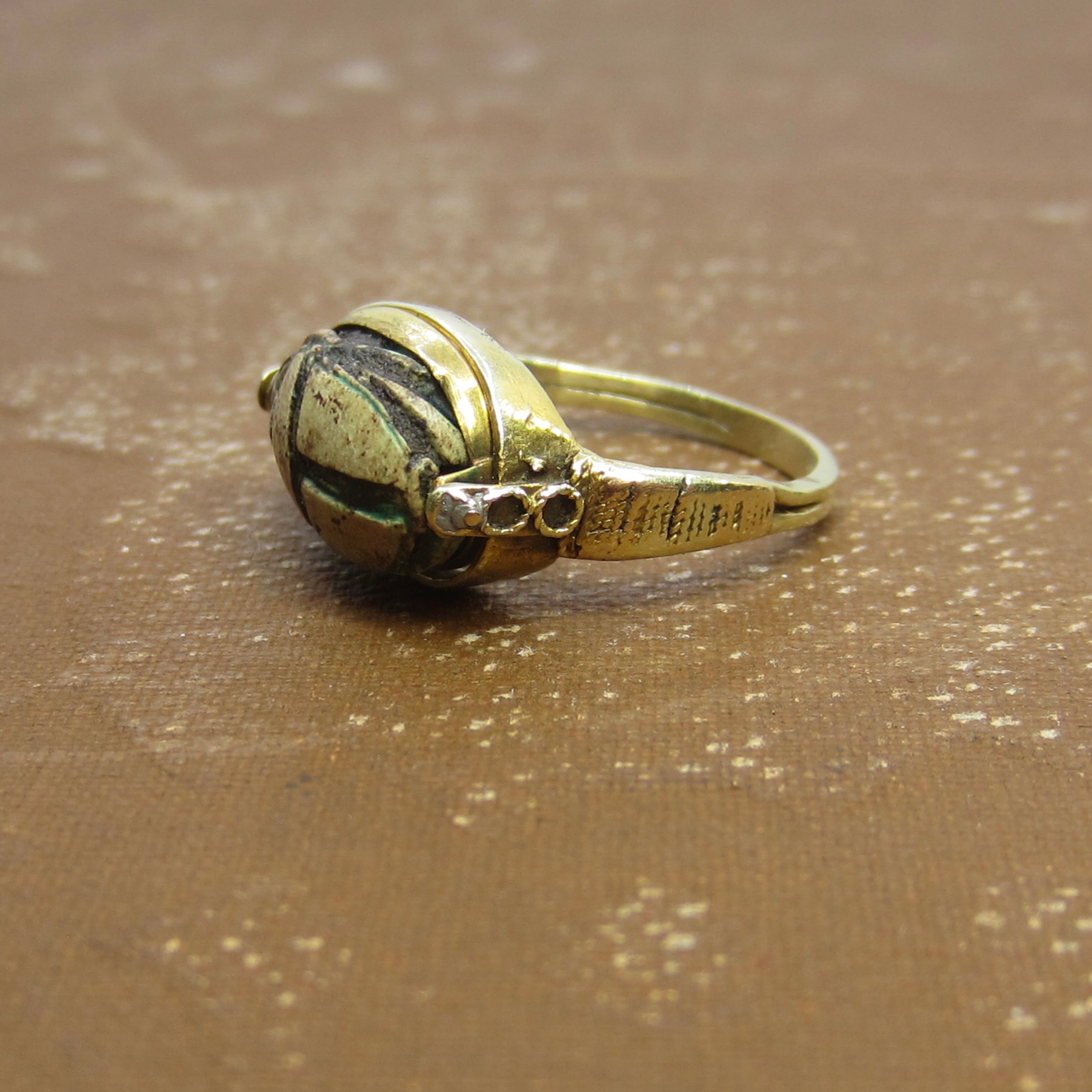 Antique Egyptian Revival 14k Gold Scarab Flip Spinner Ring c.1920s