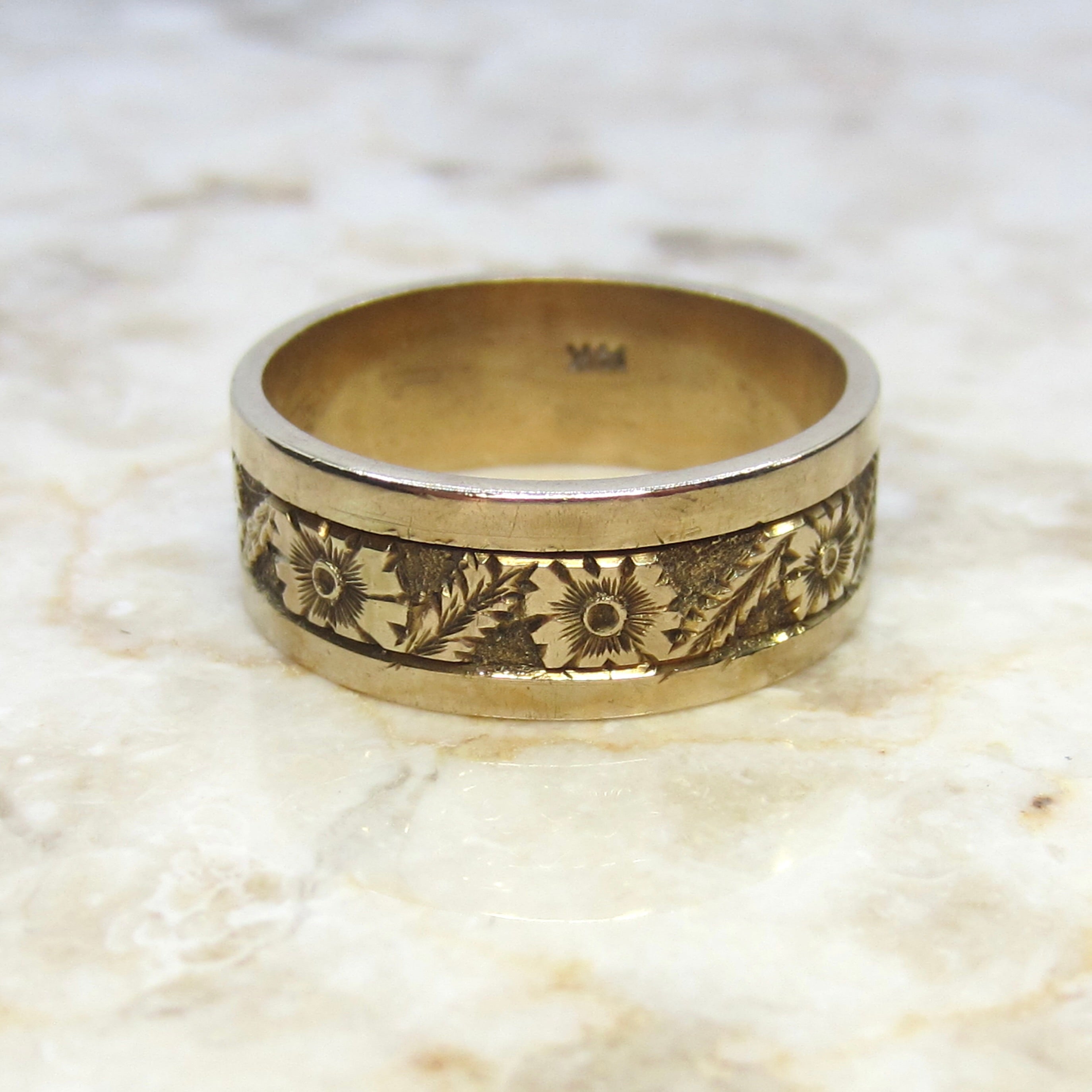 Vintage 14k Gold Carved Floral Band c.1940s
