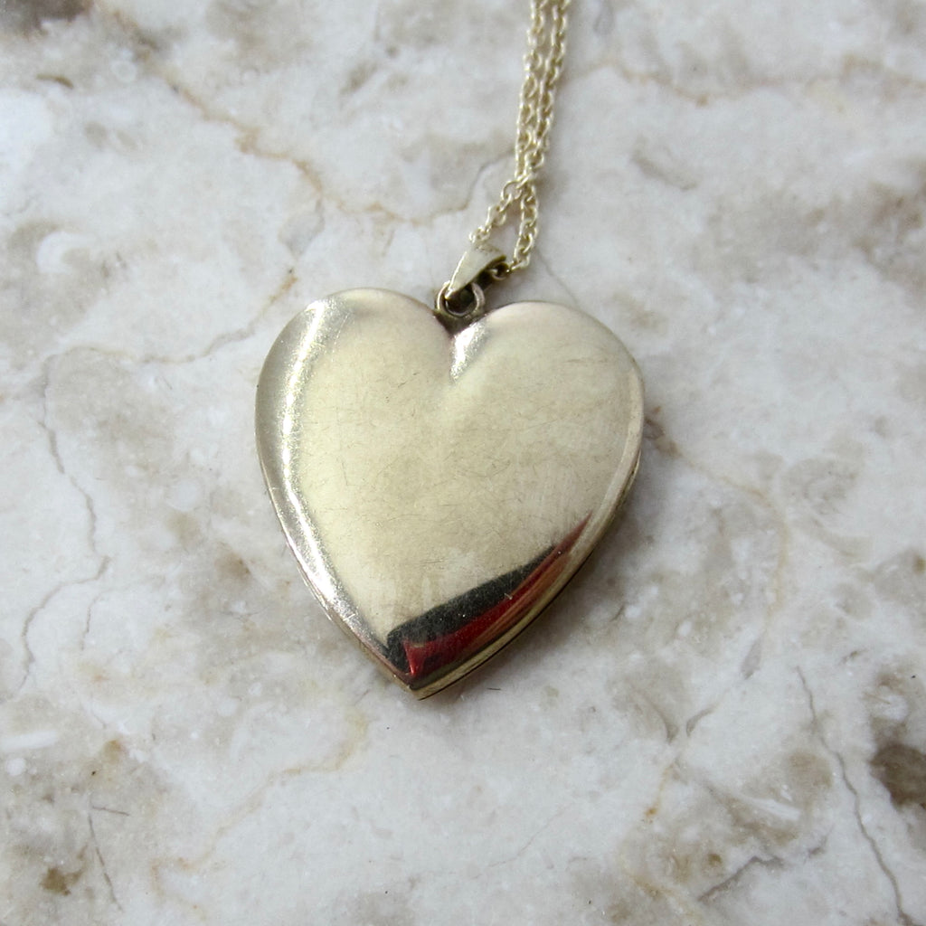 Vintage Sweetheart Locket 10k Gold Heart Photo Locket Necklace c.1940s