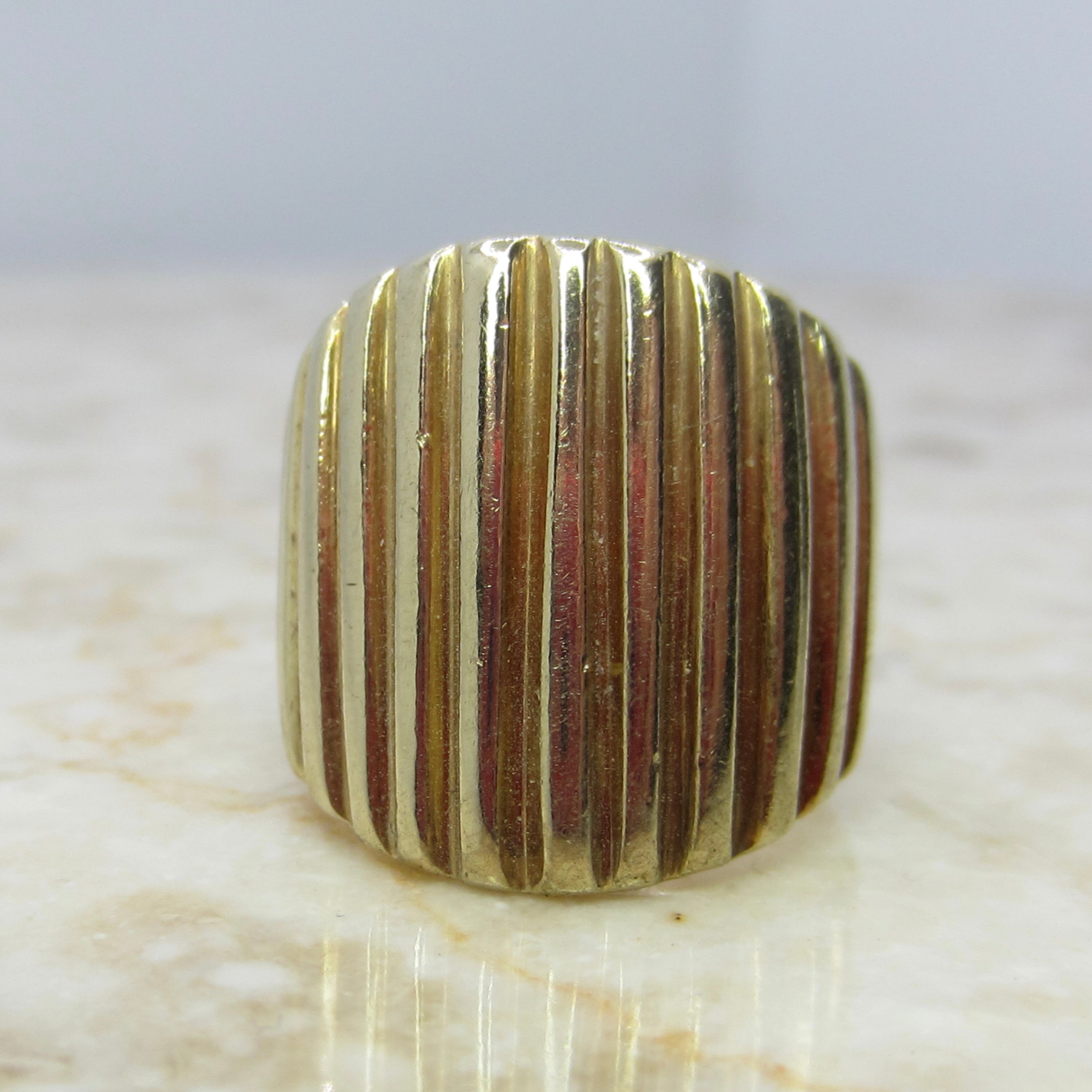 Vintage 14k Gold 15.81 Grams Heavy Ribbed Wide Band Ring c.1980s