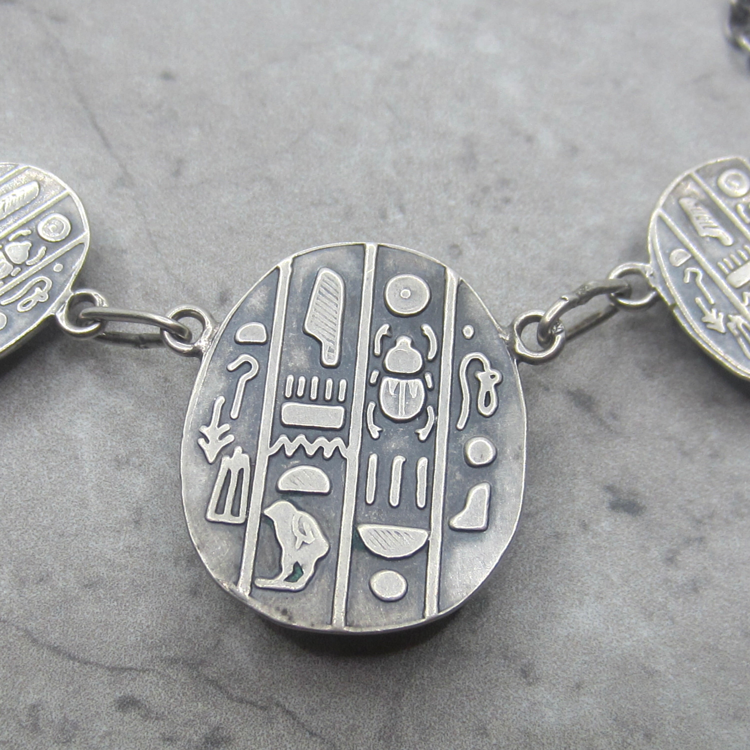 Vintage Art Deco Egyptian Revival Sterling Silver Scarab Hieroglyphs Necklace c.1930s