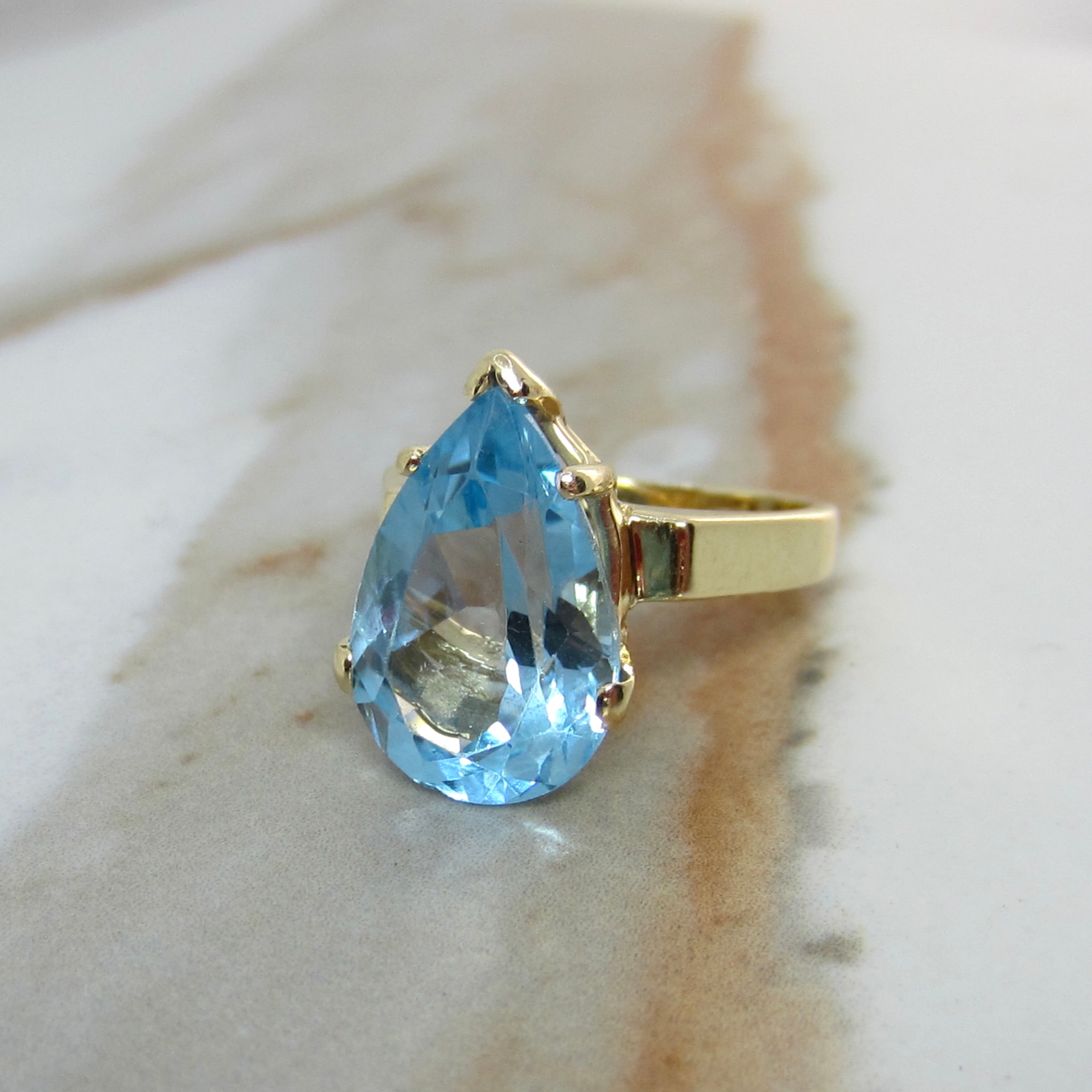 Vintage Mid Century 14k Gold Pear Cut Blue Topaz Ring c.1970s