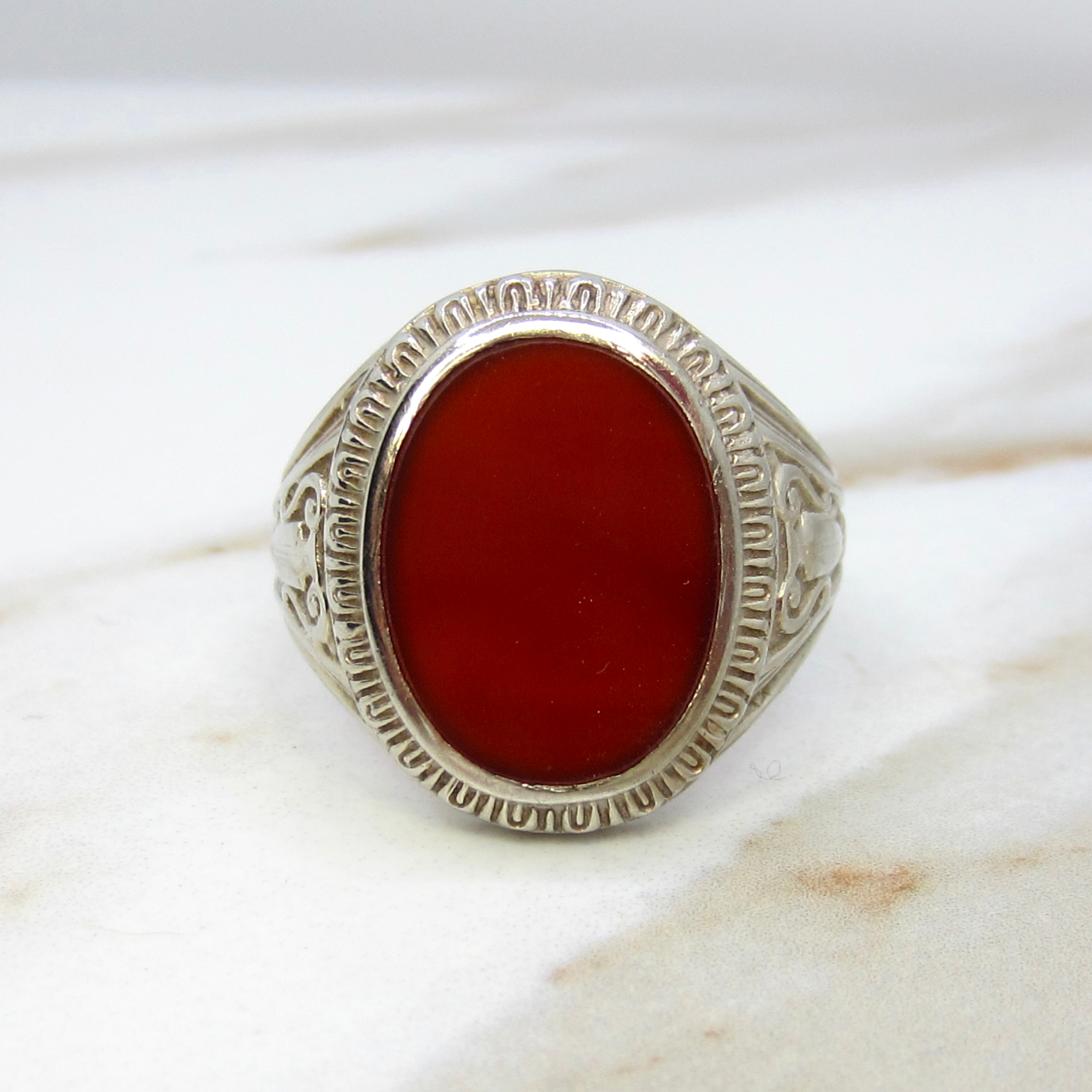 Vintage 14k White Gold Carnelian Signet Ring With Urn Details c.1940s