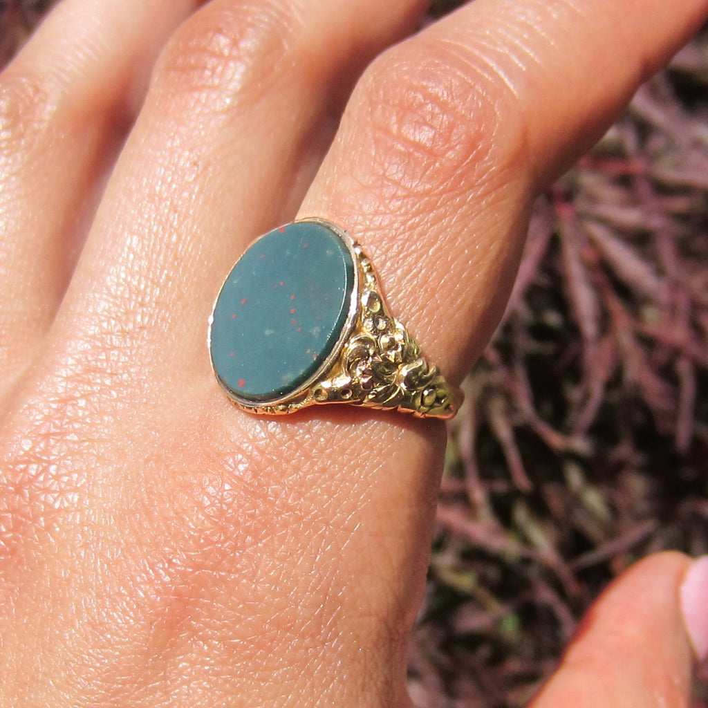 Antique 15k Gold Bloodstone Signet Ring British Hallmarks 1863