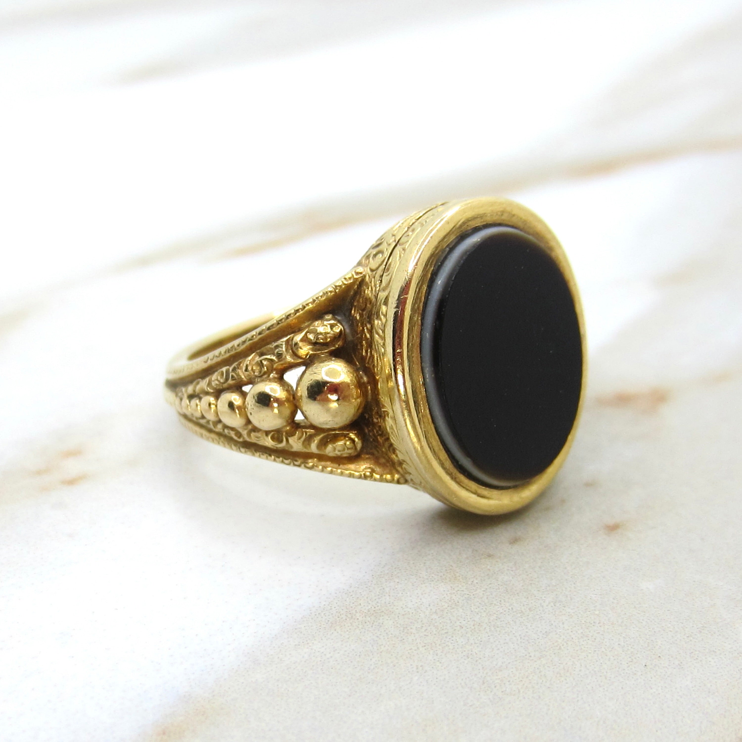 Antique Victorian 18k Gold Onyx Poison Locket Ring c.1880s