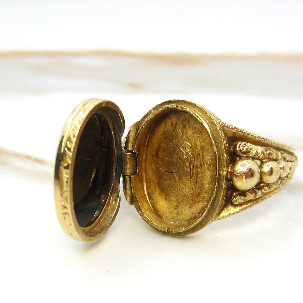 Antique Victorian 18k Gold Onyx Poison Locket Ring c.1880s