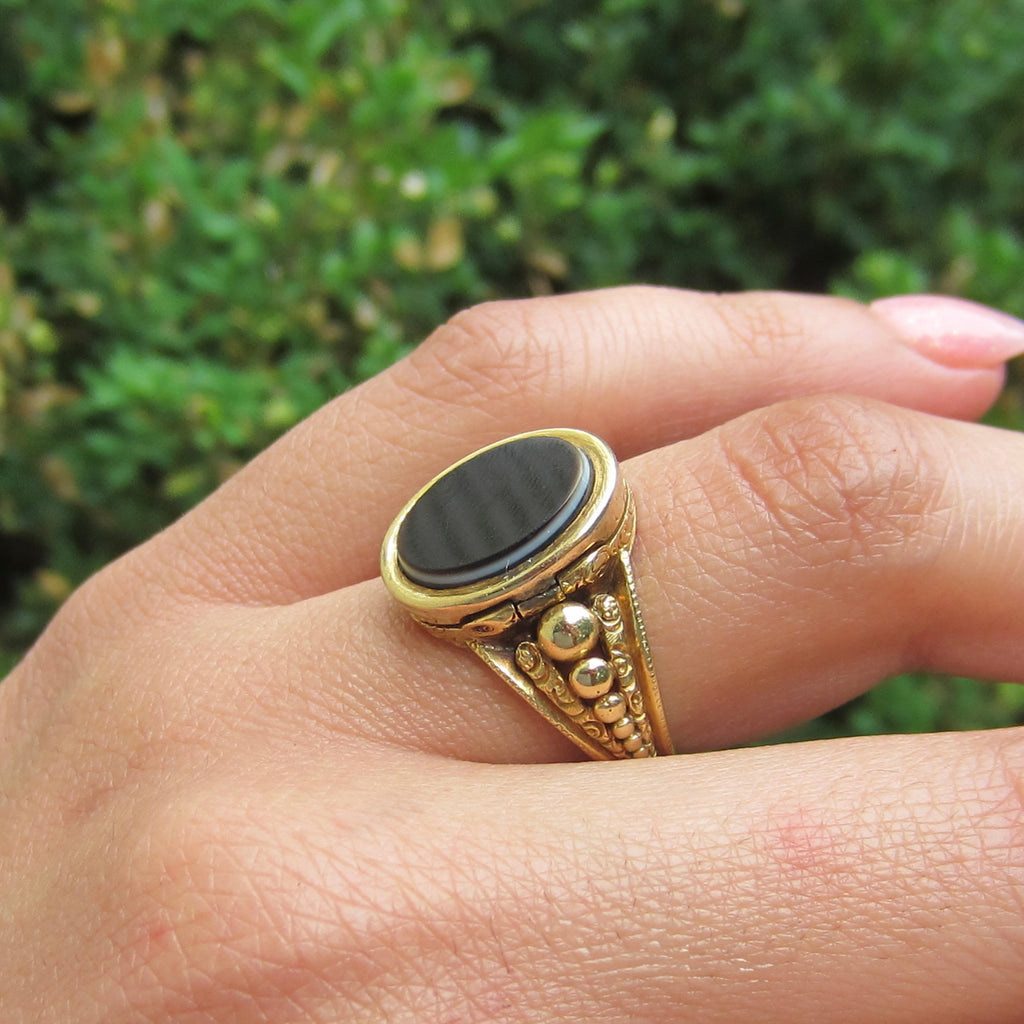 Antique Victorian 18k Gold Onyx Poison Locket Ring c.1880s