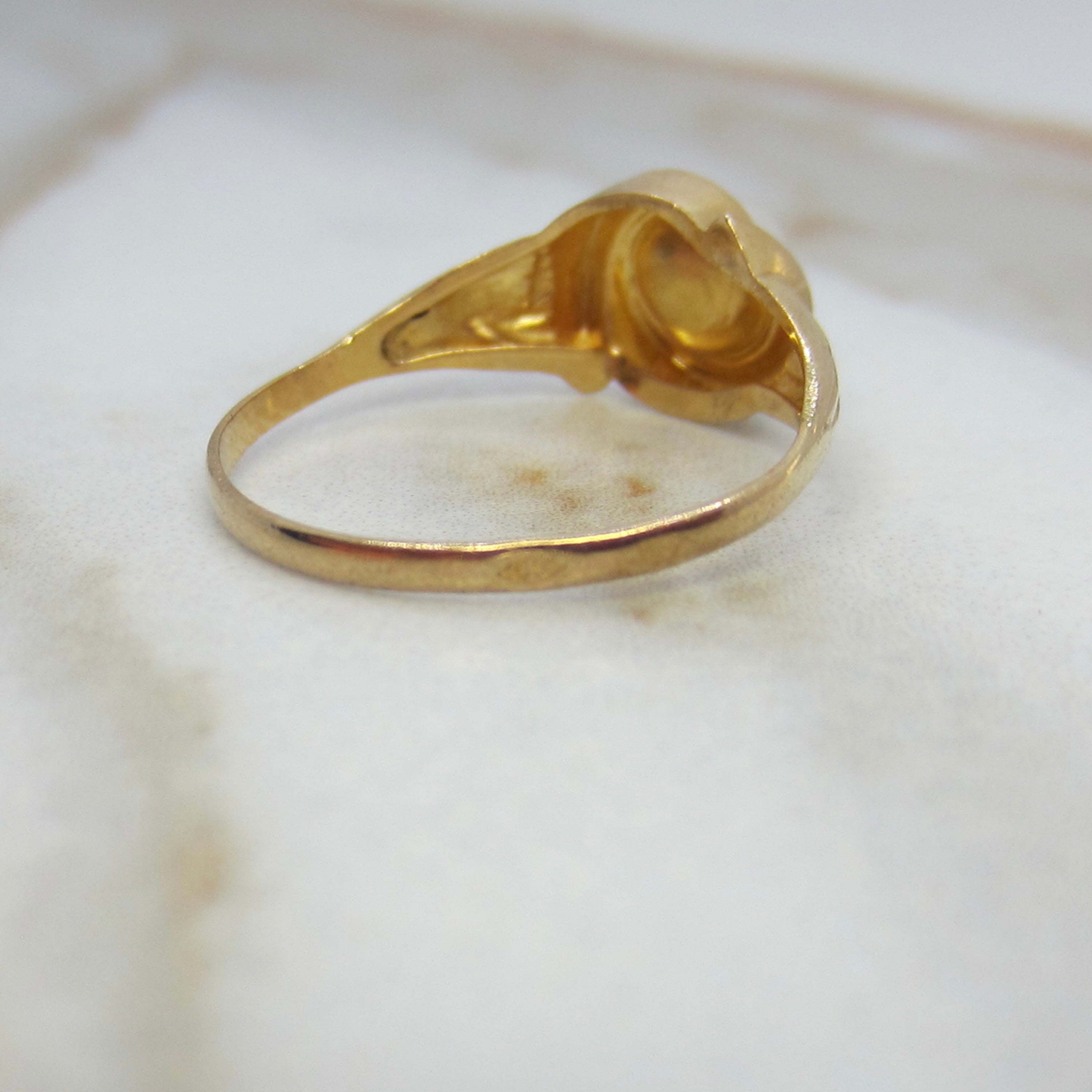 Vintage 18k Gold French Cultured Pearl Ring c.1960s