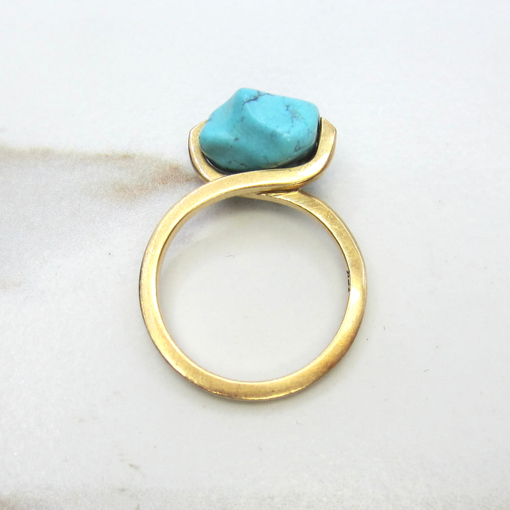 Vintage Modernist 18k Gold Turquoise Nugget Ring c.1970s