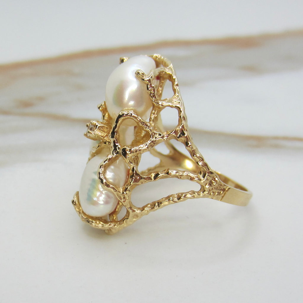 Vintage 14k Gold Brutalist Baroque Pearl and Diamond Ring c.1970s